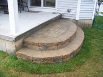 Rounded paver steps with custom-cut blocks